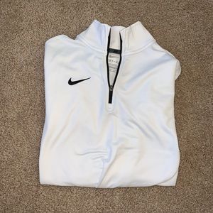 NIKE QUARTERZIP